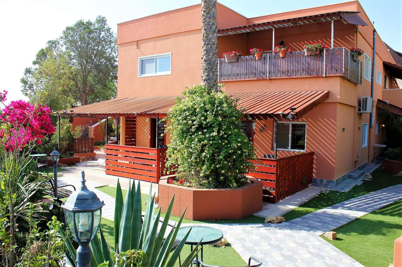 Dead Sea Sun Guest House Arad Esterno foto