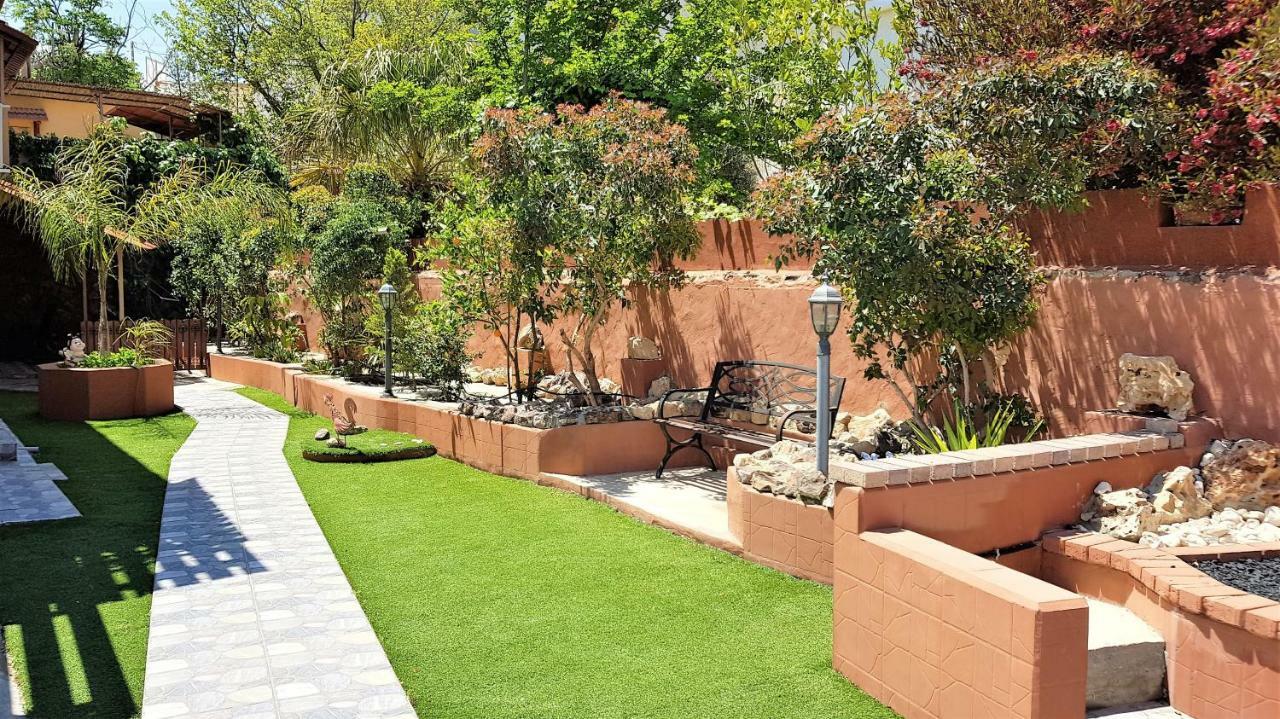 Dead Sea Sun Guest House Arad Esterno foto